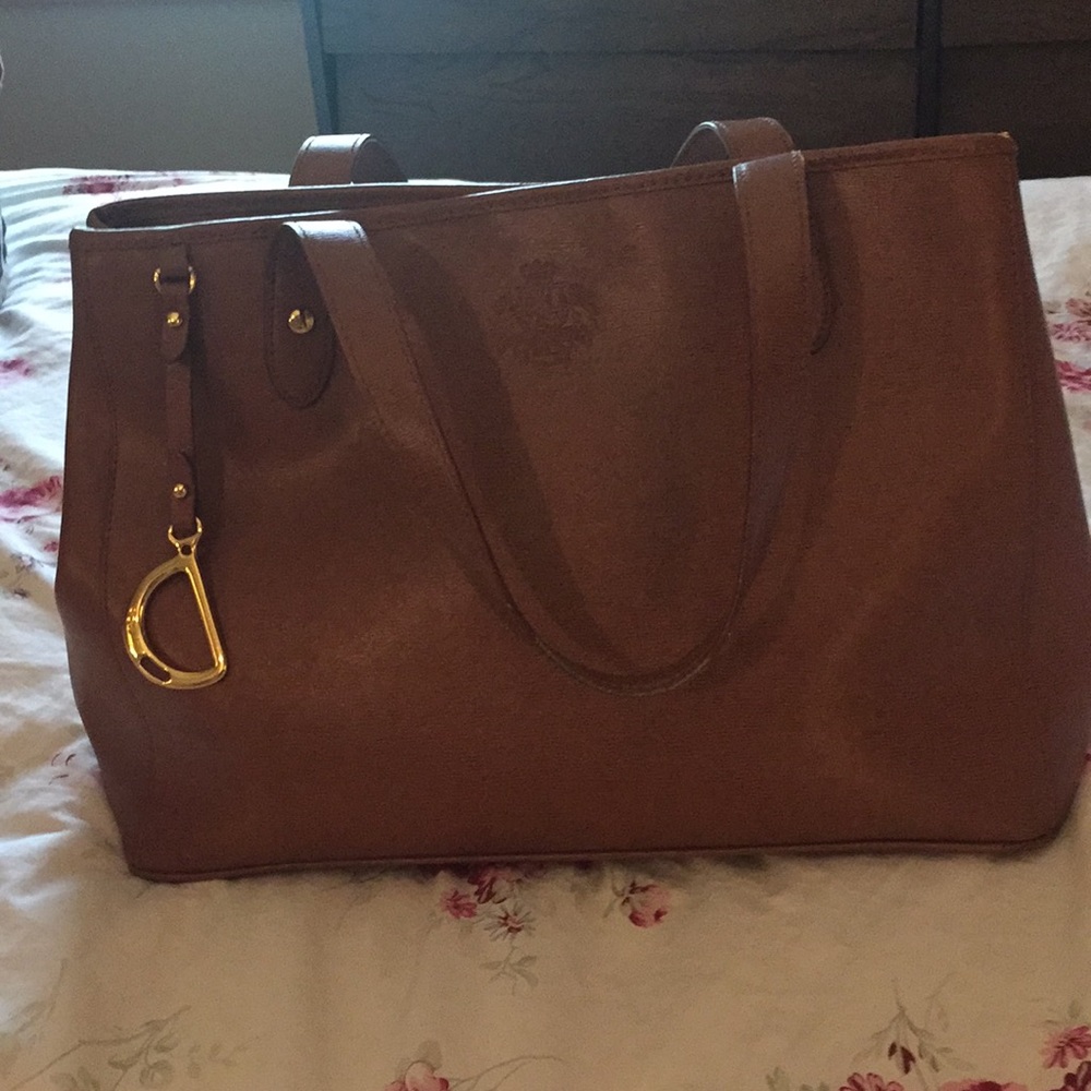 Beautiful Ralph Lauren leather bag